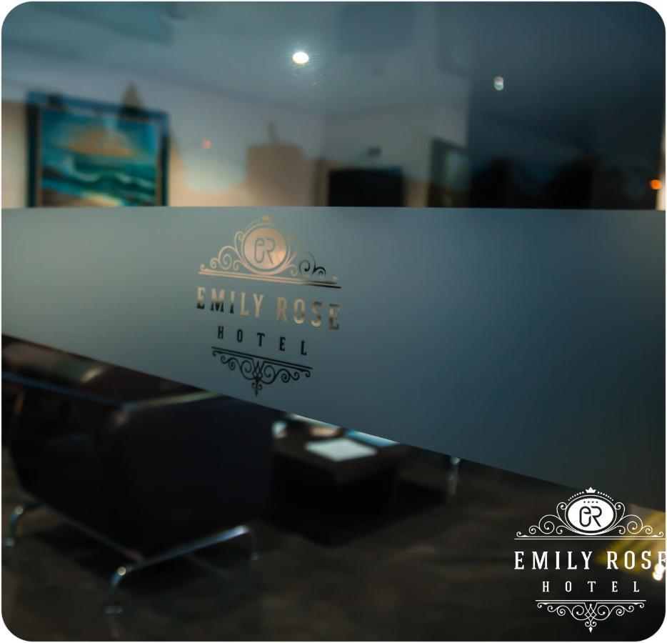 Emily Rose Hotel ケメル エクステリア 写真